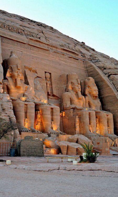 DAY TOUR TO ABU SIMBEL FROM ASWAN