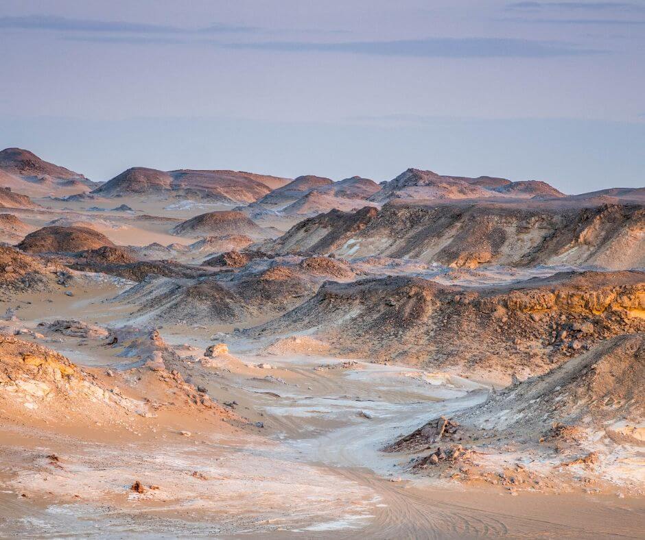 The Black and White deserts